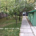 * * *

Šifra :    32448 			Cena : 3000 €
Kraj : 	DEDINJE 	Tip : 	  kuća
Vrsta : 	stan 	Struktura : 	  4 + 	Kvadratura : 	  300
Sprat : 	NP/1 	Plaćanje : 	  mesečno 	Namešten : 	  prazan
Grejanje : 	centralno 	Telefon : 	  2 	Lift : 	  0